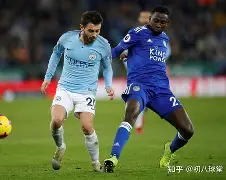 关于利物浦大胜伯恩茅斯，保持英超卫冕之路的信息